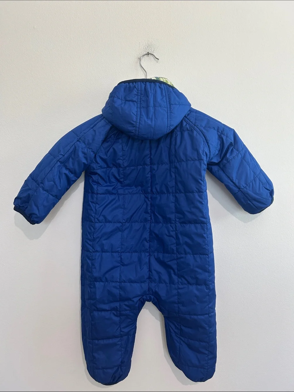 Patagonia Reversible Puff Ball Bunting Green Plaid & Royal Blue Size 12 months